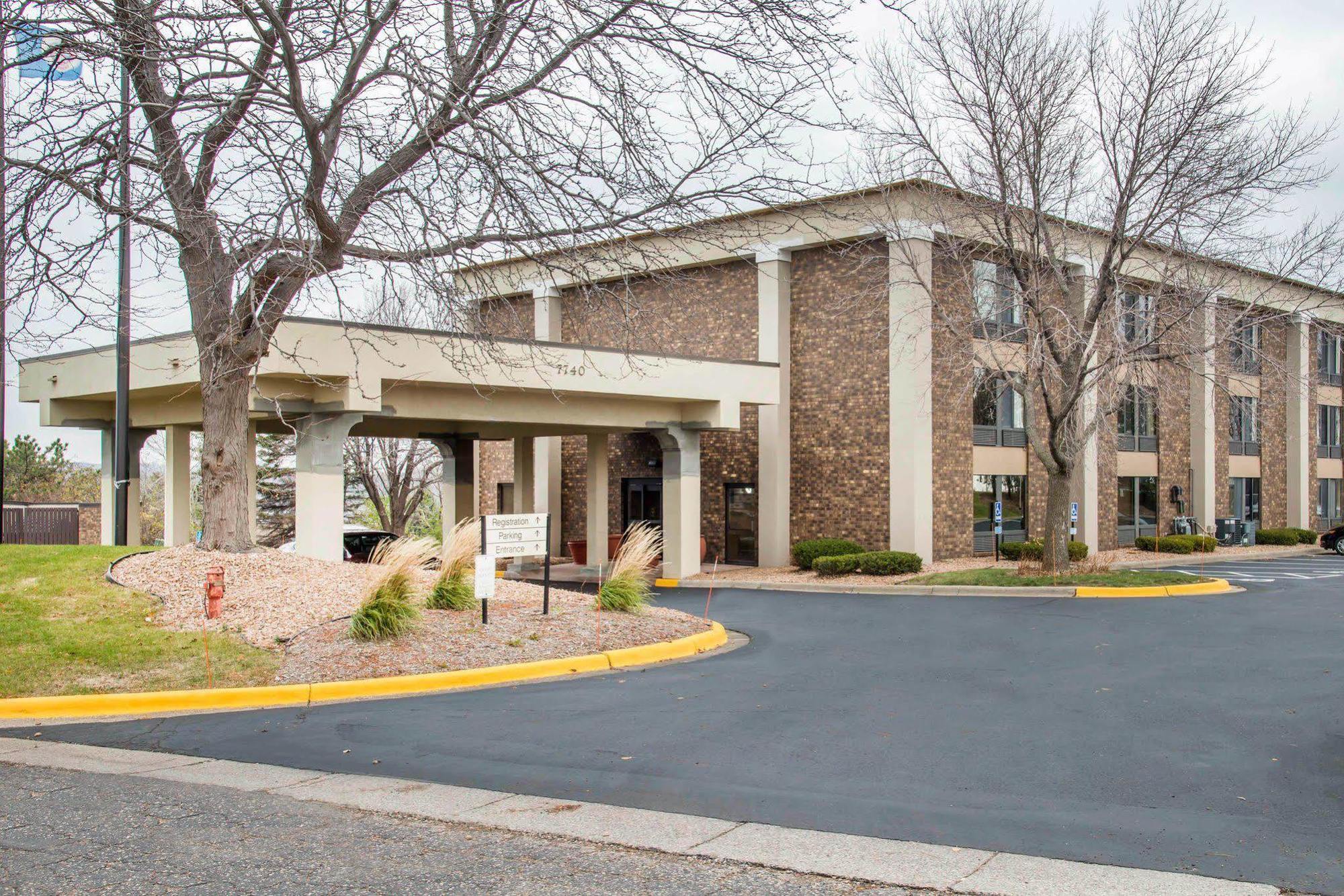 Holiday Inn Express & Suites Eden Prairie - Minneapolis, An Ihg Hotel Exterior photo